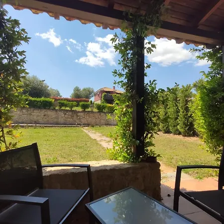 Lux Duplex With Shared Pool