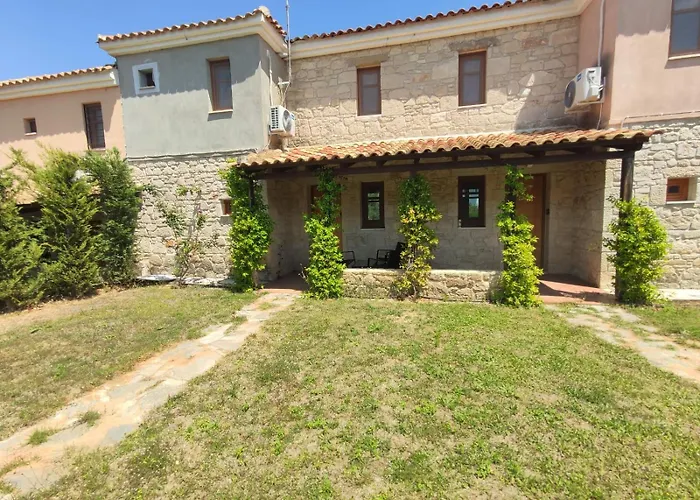 Apartamento Lux Duplex With Shared Pool Áfitos