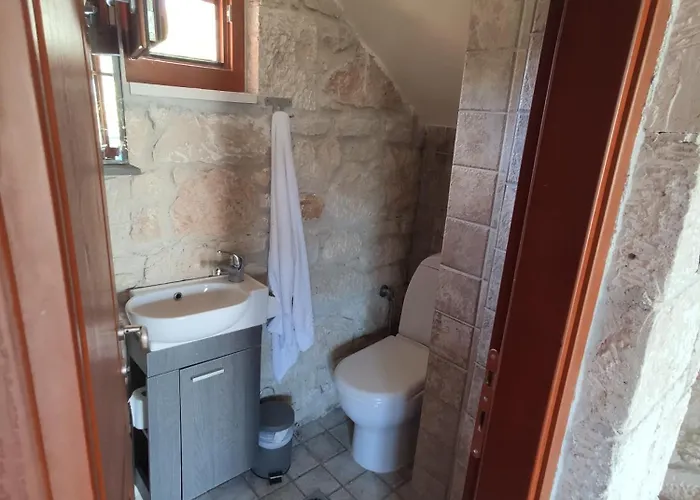 Lux Duplex With Shared Pool *