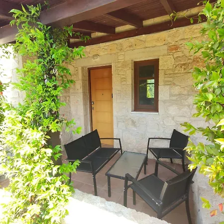 Lux Duplex With Shared Pool