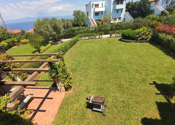 Lux Duplex With Shared Pool * Afytos